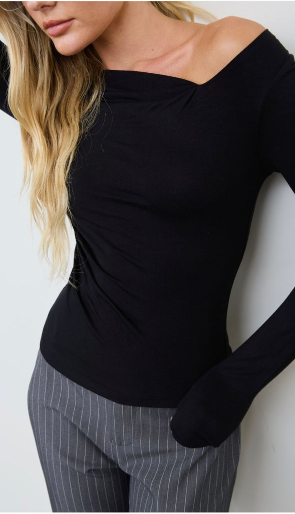 Asymmetrical Neck Ruched Long Sleeve Knit Top- Black