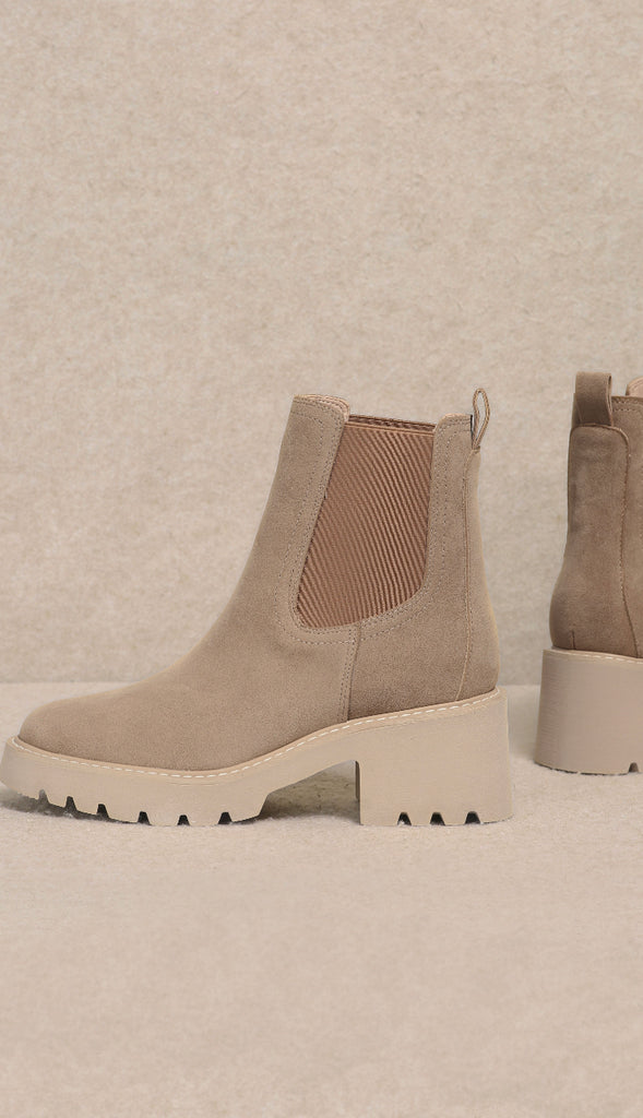 Chelsea Premium Ankle Boots- Taupe