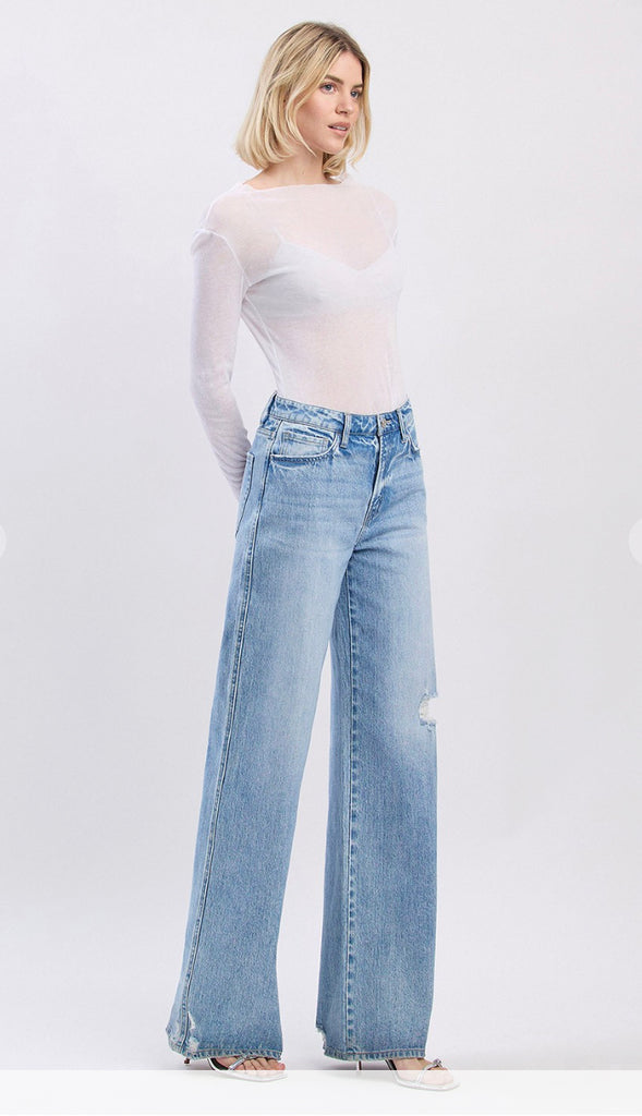 Vervet Kris Super High Rise Baggy Wide Leg Jeans- Light Wash