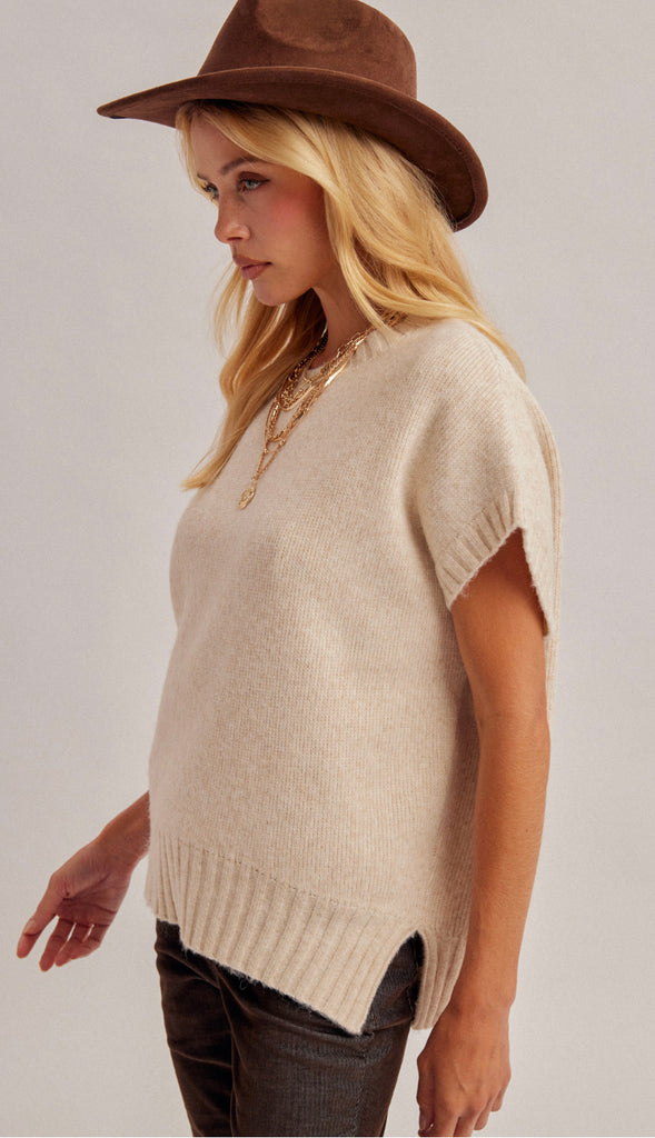 Embry Round Neck Sleeveless Oversized Sweater Vest- Oatmeal