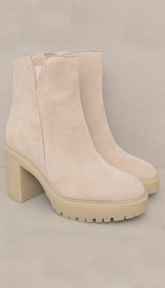 Abbie Chelsea Bootie- Cream