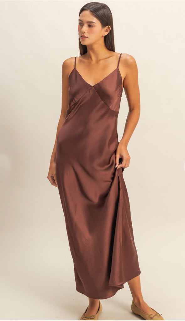 Harper Satin Midi Dress- Chestnut