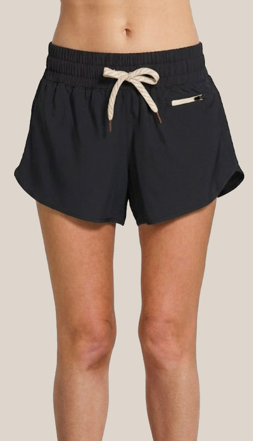Vuori Dupe Soft Lined Shorts- Black